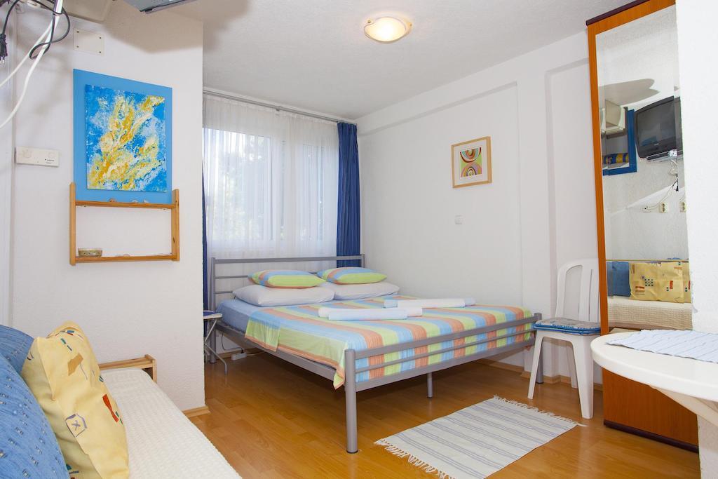 Apartments Villa Jarak Makarska Room photo