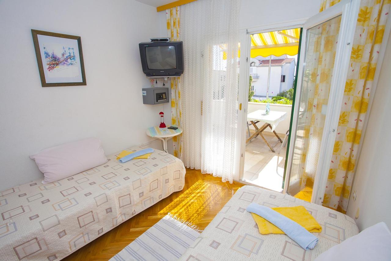 Apartments Villa Jarak Makarska Room photo